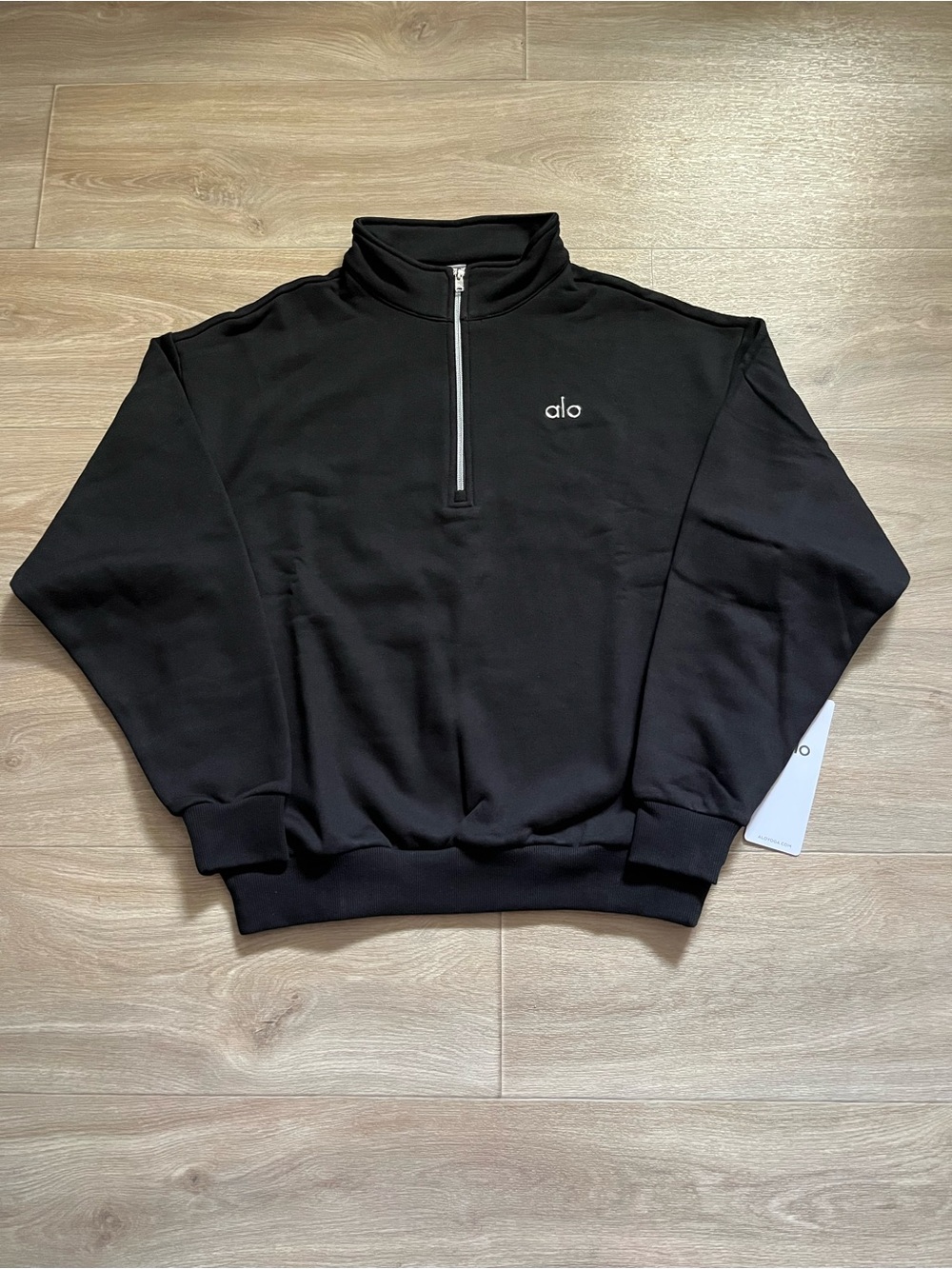 Alo Yoga Accolade Black Quarter Zip Pullover - Picture 2 of 7